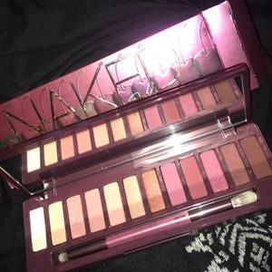 Urban decay naked cherry palette